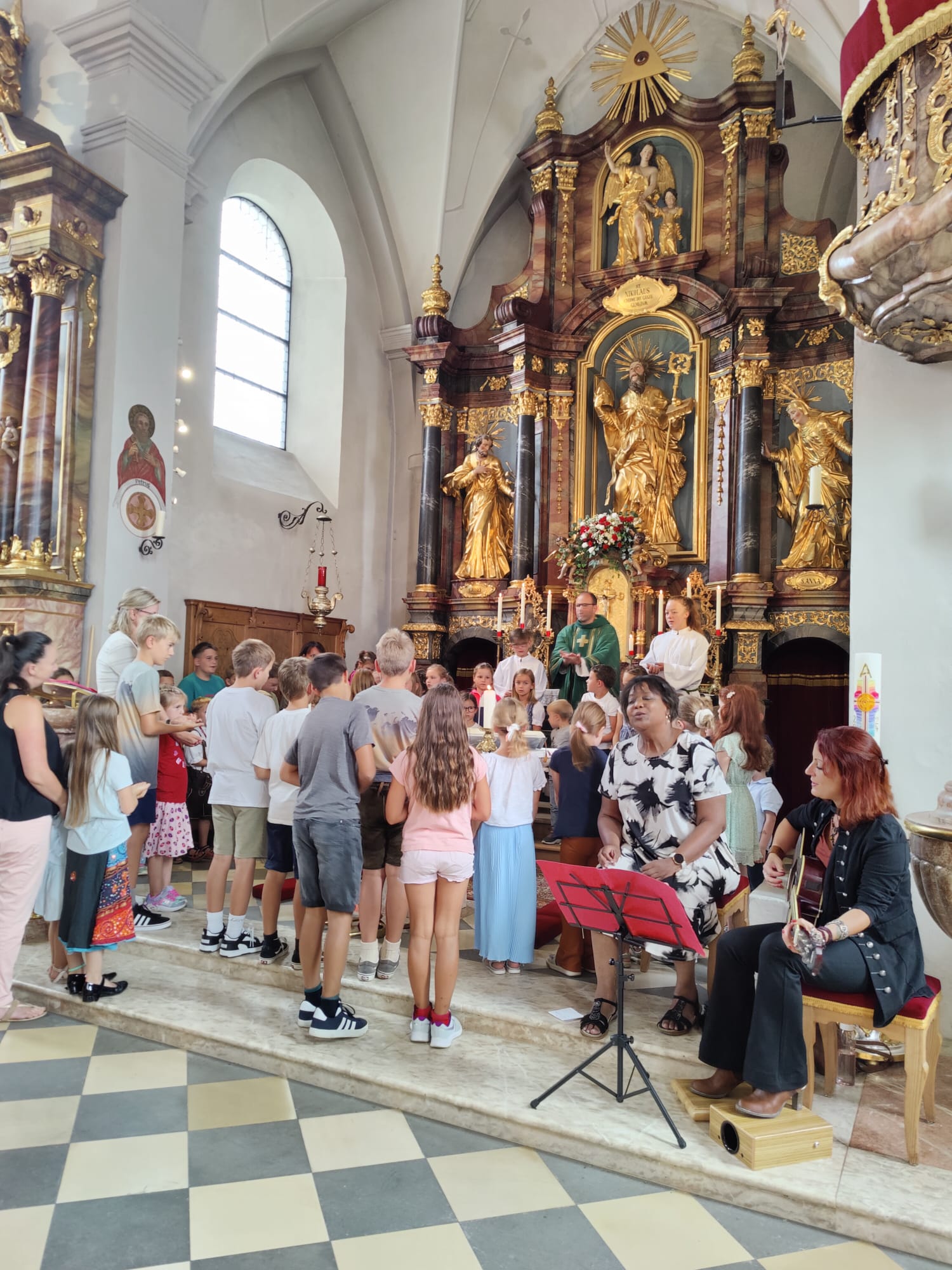 Rückblick auf die Schultaschensegnung in der Pfarrkirche Voldöpp